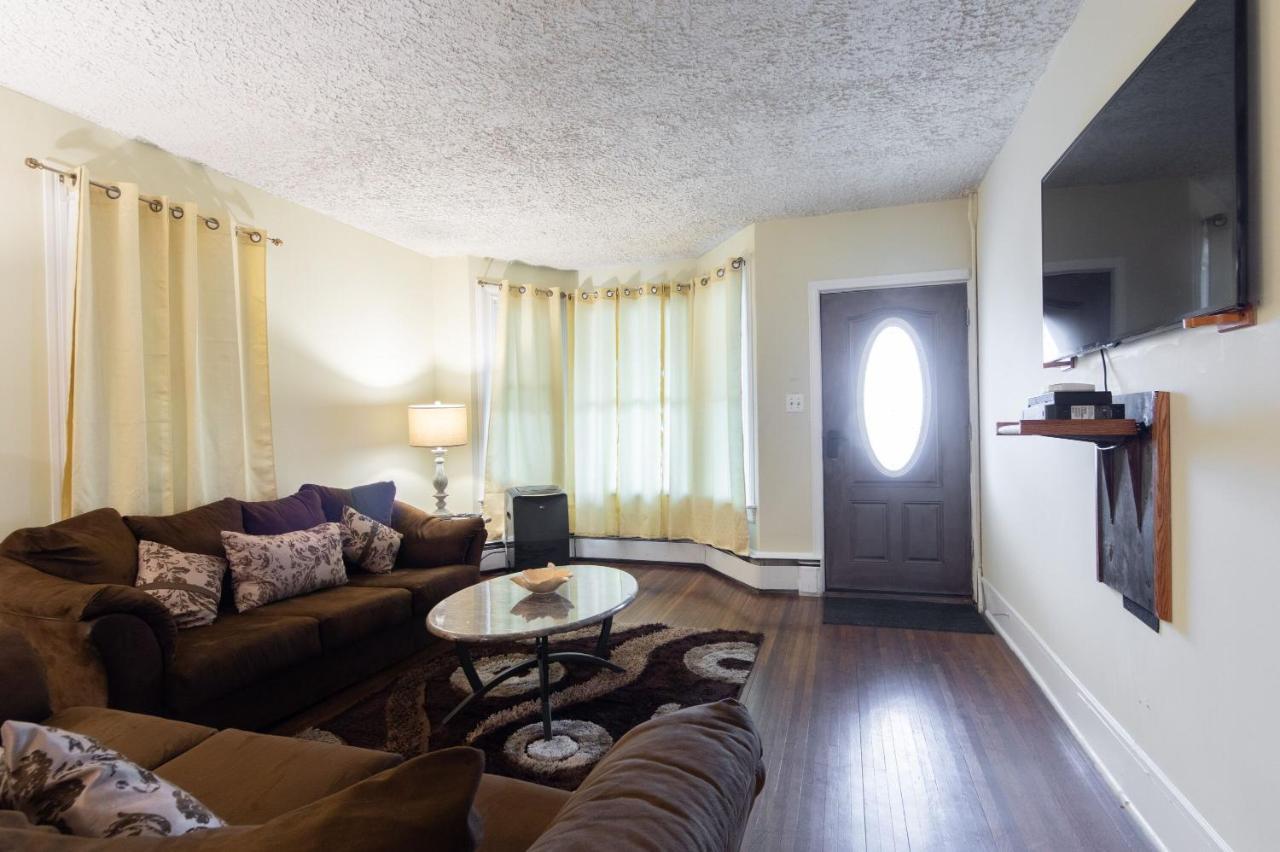 Villa Lovely House In Bangor Pa Extérieur photo