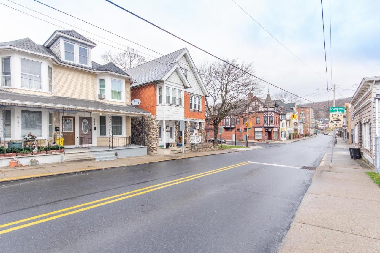 Villa Lovely House In Bangor Pa Extérieur photo